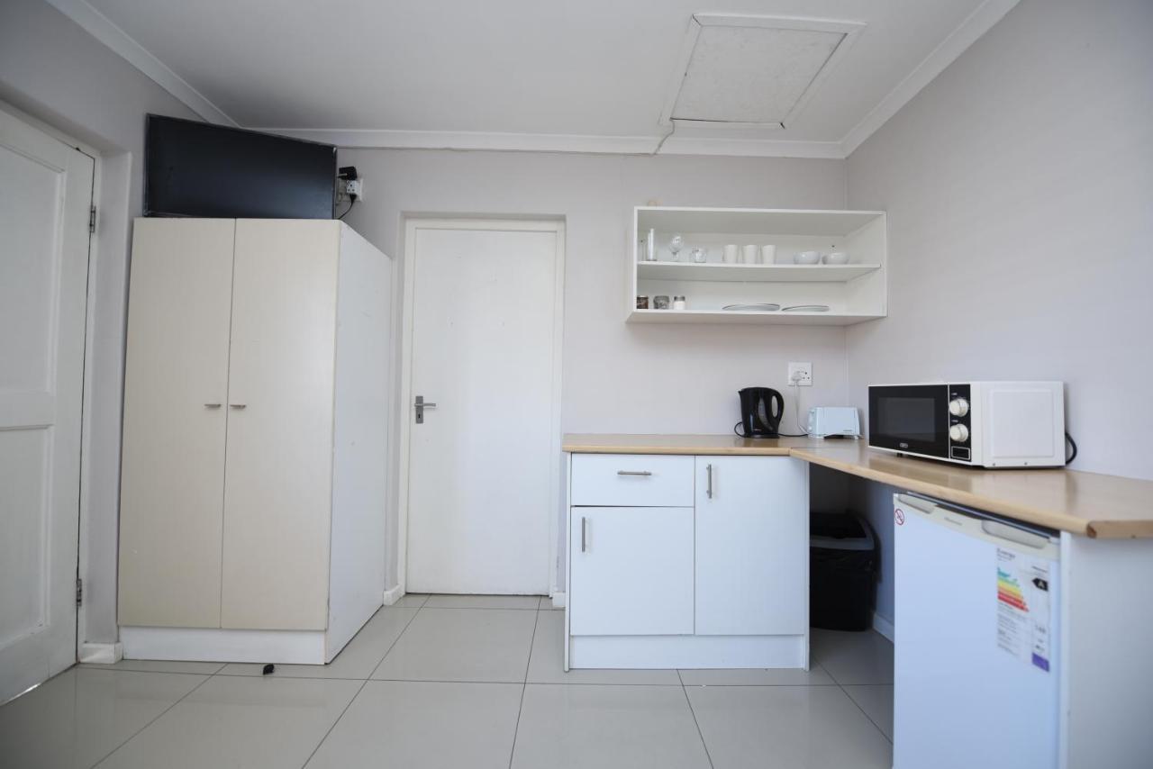 The Brookston Garden Cottage Cape Town Exterior photo